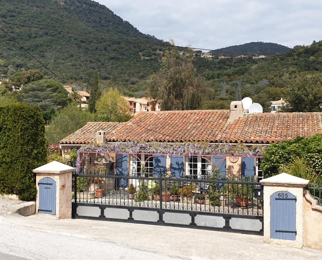 Maison Provencale Cavalaire-sur-Mer Exterior photo